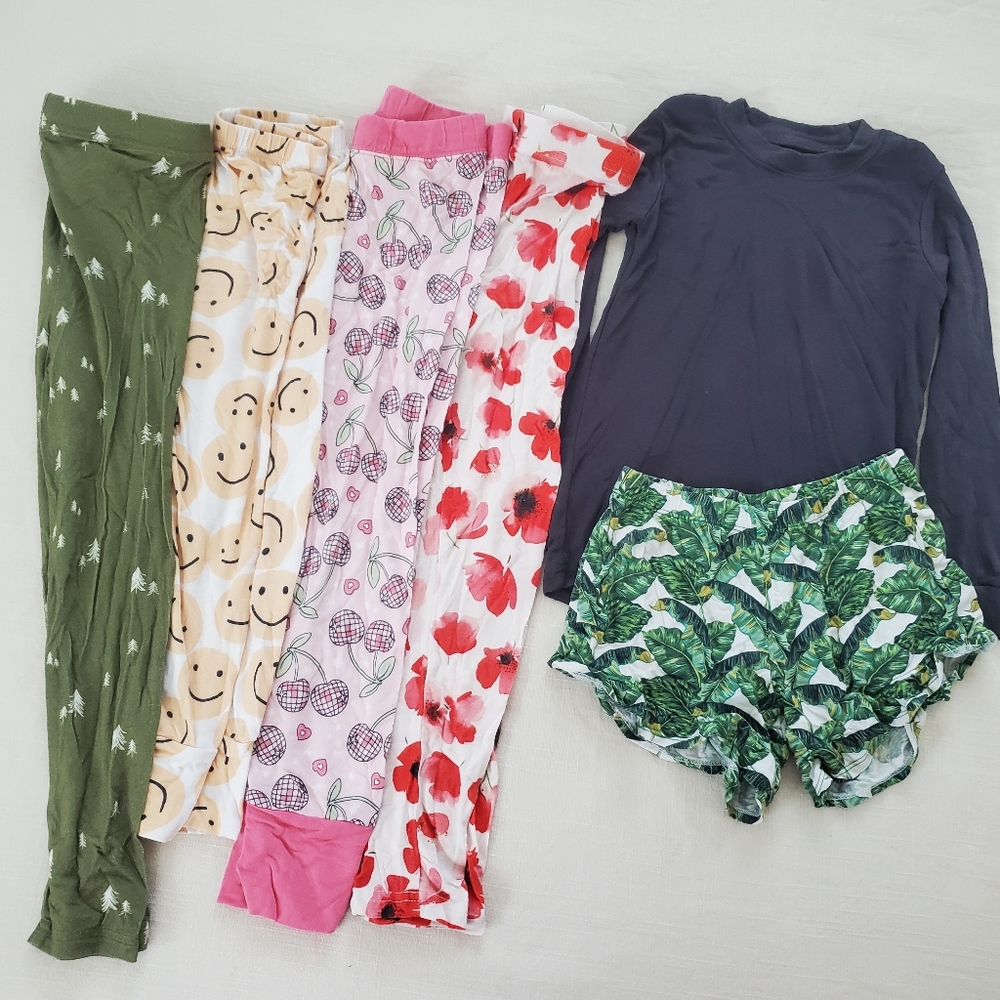 Pajama bundle separates, mismatched 4t